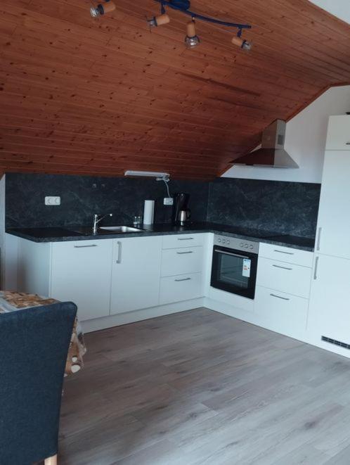 Ferienwohnung Zur Schoenen Aussicht Buchen  Zewnętrze zdjęcie