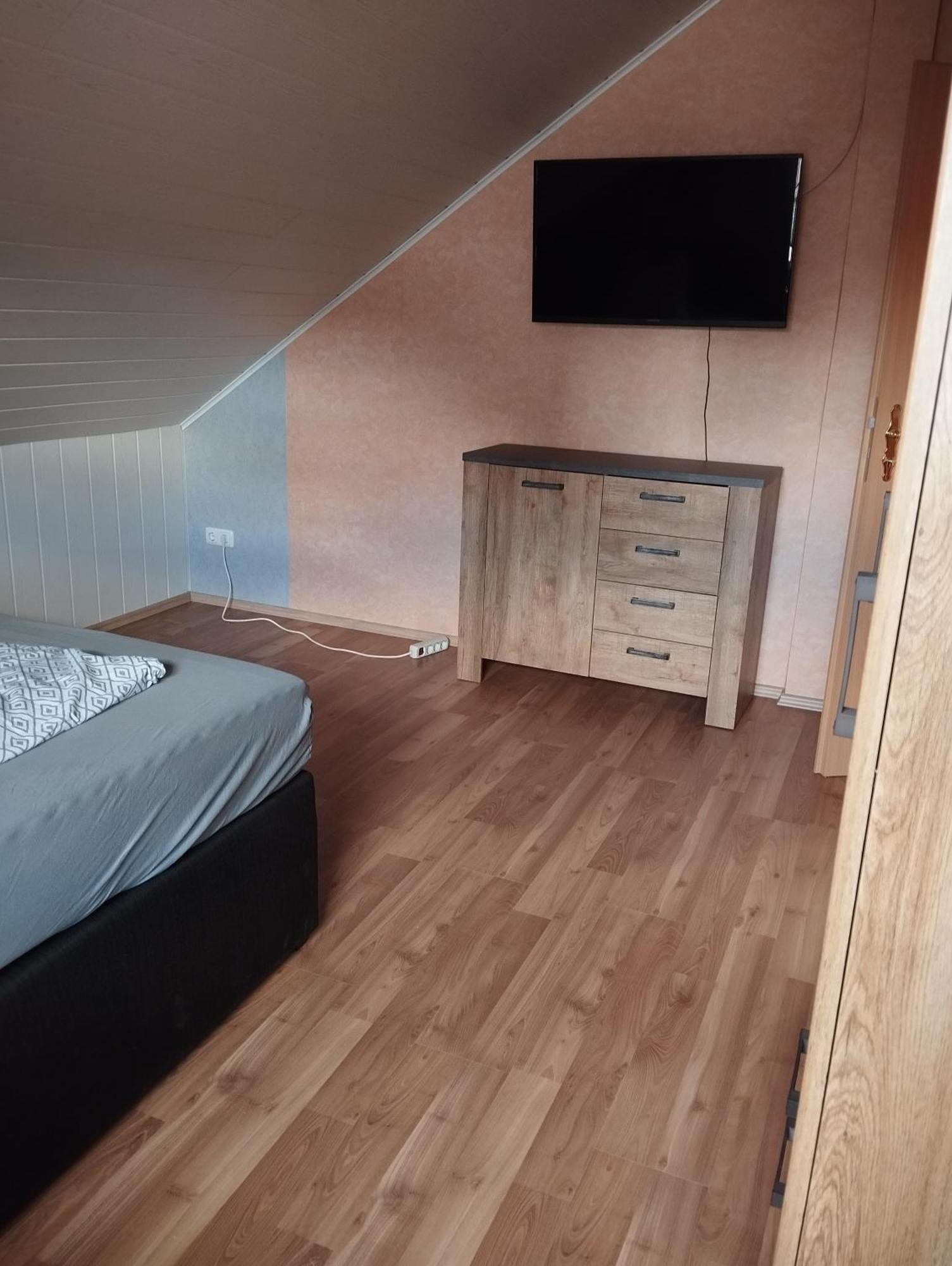 Ferienwohnung Zur Schoenen Aussicht Buchen  Zewnętrze zdjęcie